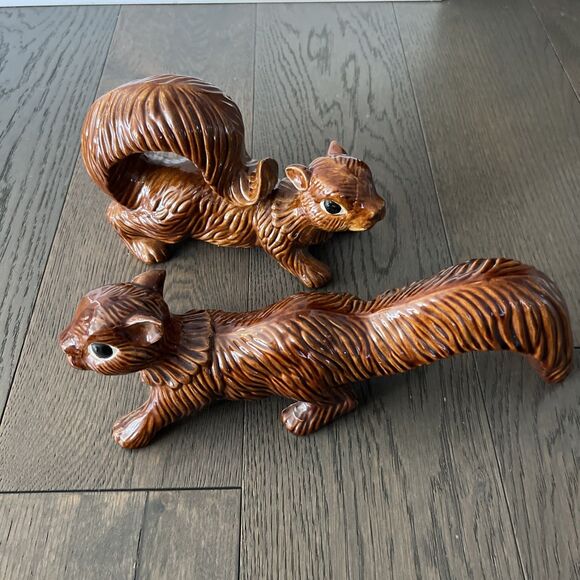 Set of 2 Vintage 1970's Arnels Ceramic Squirrel Figurines 9" & 12" Brown EUC - Picture 2 of 12